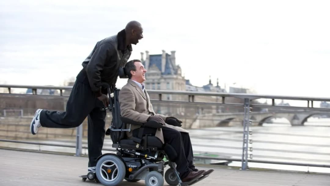 Aktorstwo w "Nietykalni": Jak wpływ filmów kształtuje techniki?