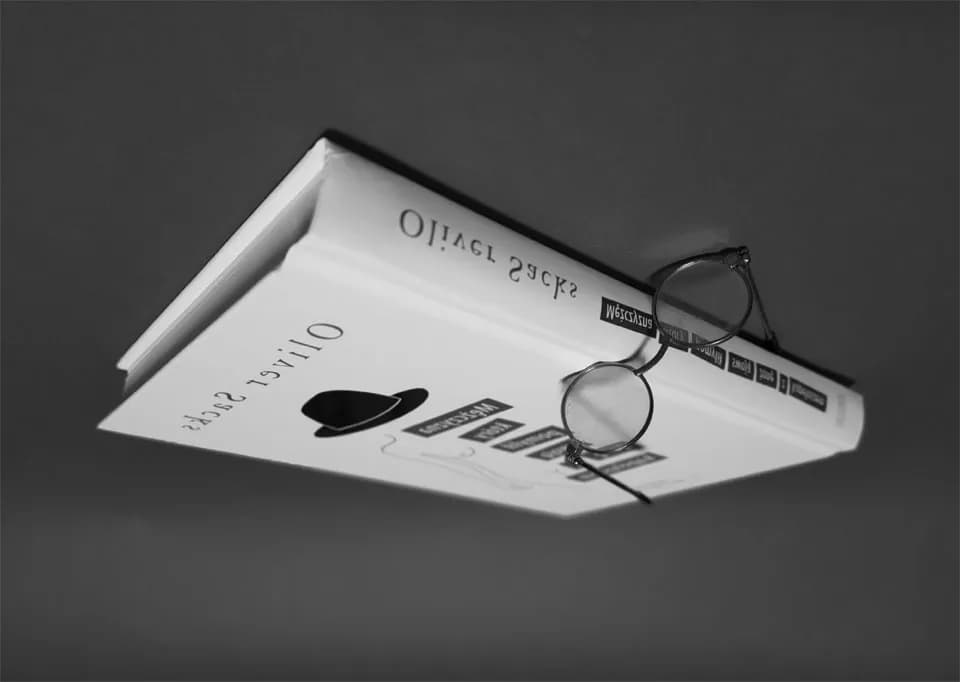 Mężczyzna, który pomylił swoją żonę z kapeluszem - niezwykłe przypadki neurologiczne