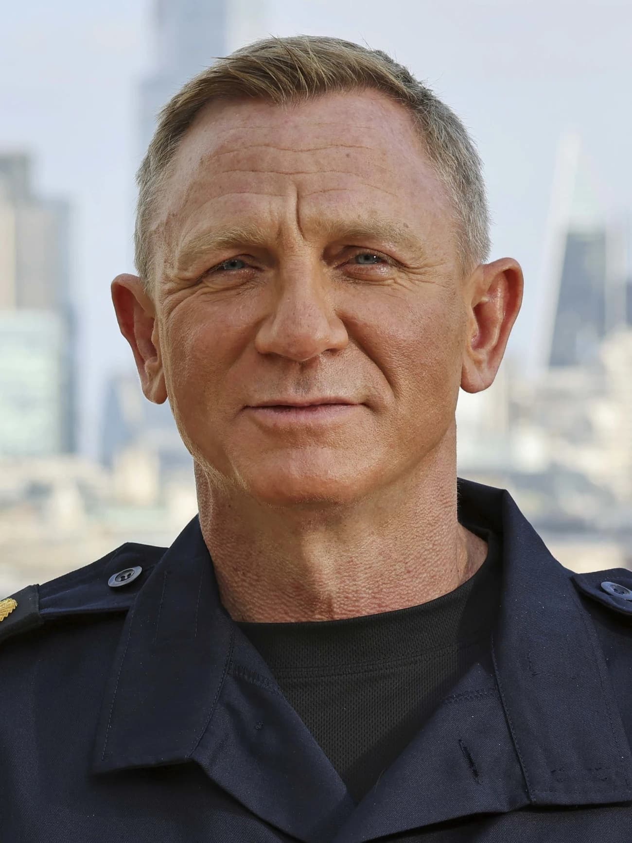 Daniel Craig w polskim serialu o branży porno? Nie uwierzysz kogo obsadzono!