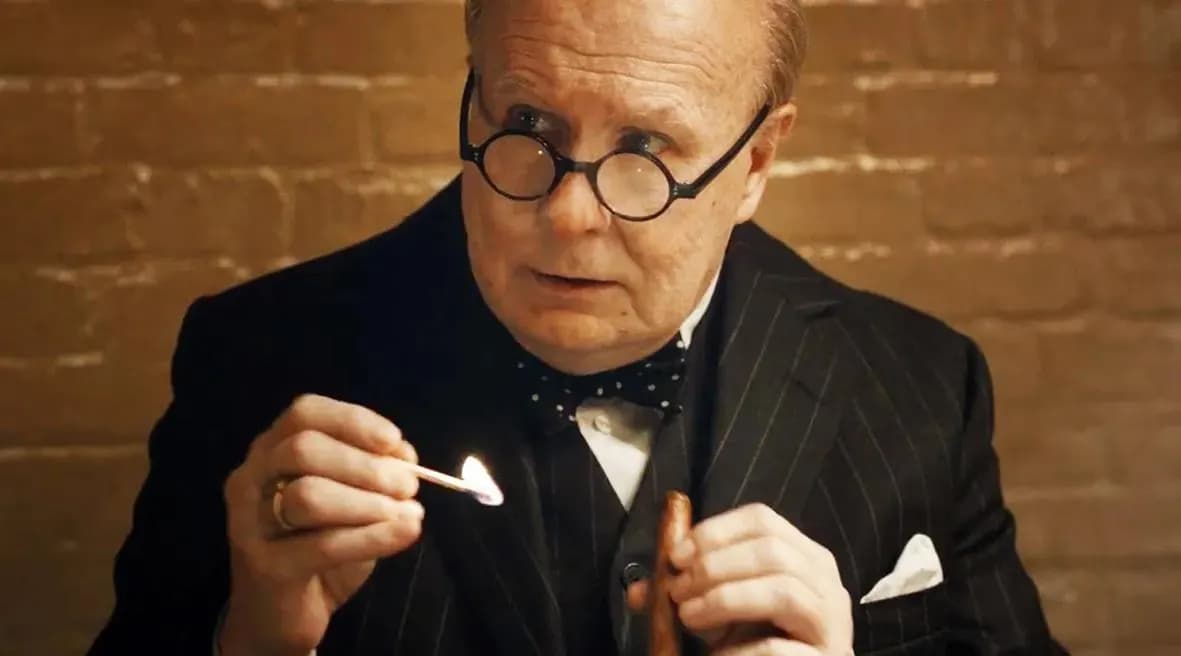 Film Czas mroku: Churchill w obliczu zagrożenia III Rzeszy