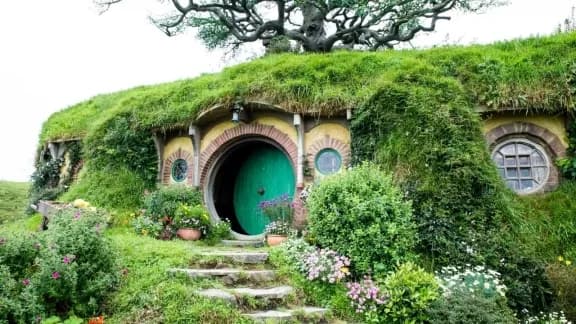 Gdzie mieszkał Bilbo Baggins? Poznaj tajemnice Bag End w Hobbitonie